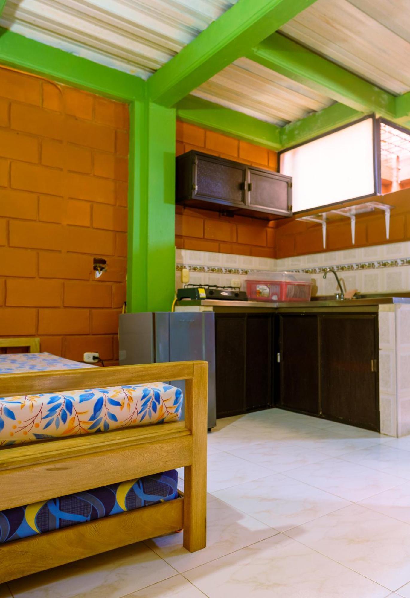 Mi Pueblo Natal Aptos Y Habitaciones Necoclí Exterior foto